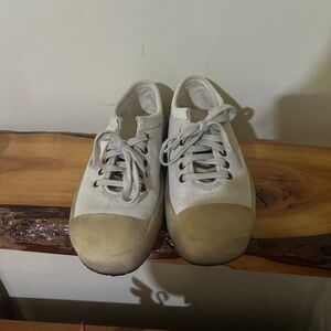 Clarks Cream suede Shoes size 9